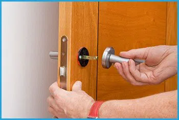 Lock Locksmith Services North Richland Hills, TX 817-809-6522 - 12-changing-locks